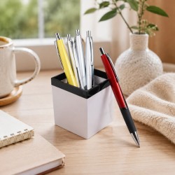 按動圓滑廣告筆