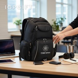 多功能17英寸電腦背包