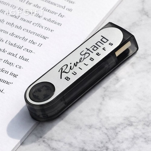 薩利姆8GB USB驅動器
