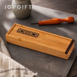 竹木鏤空筆盒
