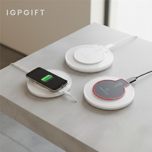 透明設計無線充電器