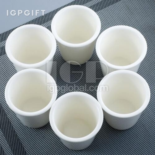 簡約陶瓷白酒杯