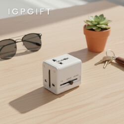 多功能旅行充電器