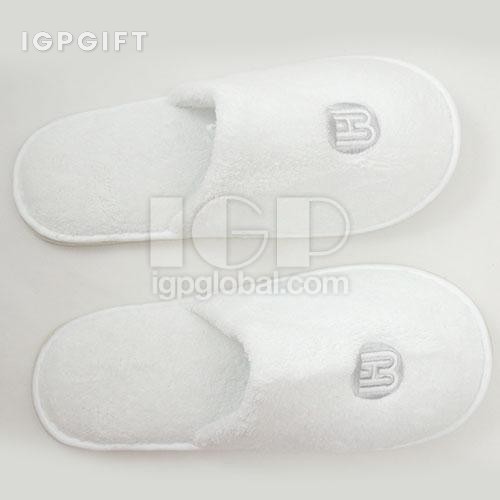 珊瑚絨舒適保暖拖鞋